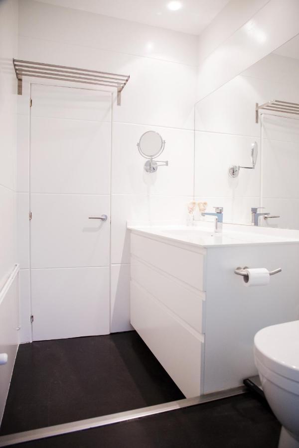 Bauhaus Apartment By People Rentals Bilbao Exteriér fotografie
